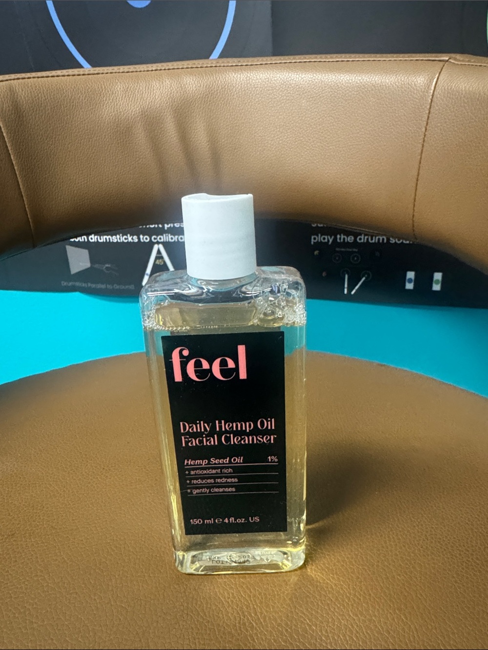 Feel Daily Hemp Oil Facial Cleanser